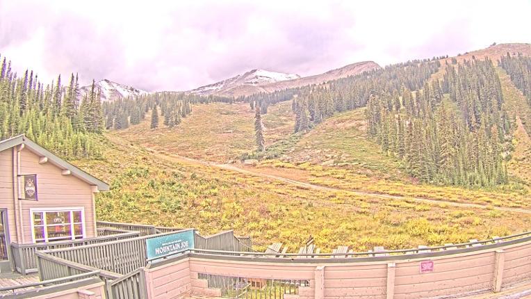 Webcam Marmot Basin: Mid Mountain