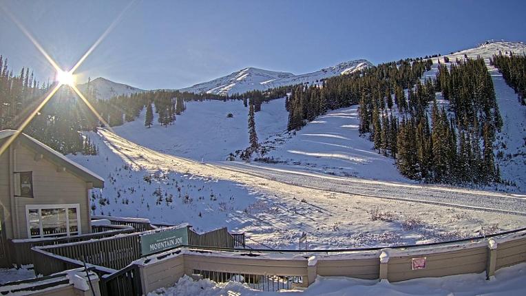 Webcam Marmot Basin: Mid Mountain