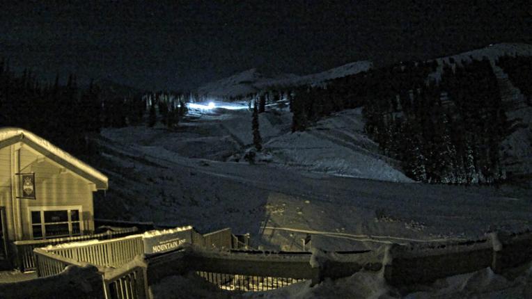 Webcam Marmot Basin: Mid Mountain