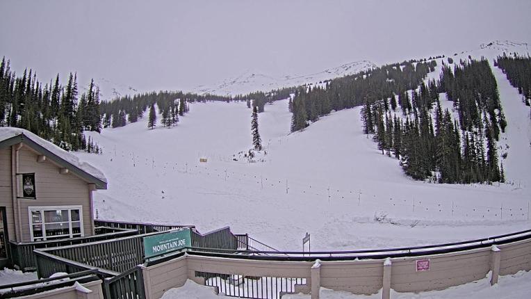 Webcam Marmot Basin: Mid Mountain