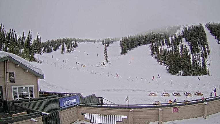 Webcam Marmot Basin: Mid Mountain