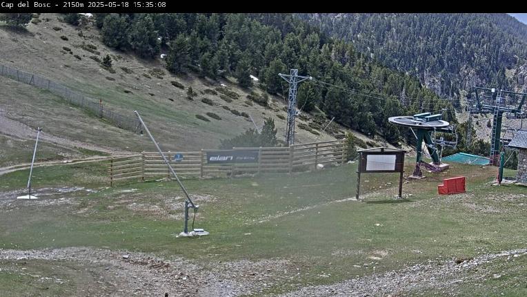 Webcam Masella: Cap del Bosc 2150m