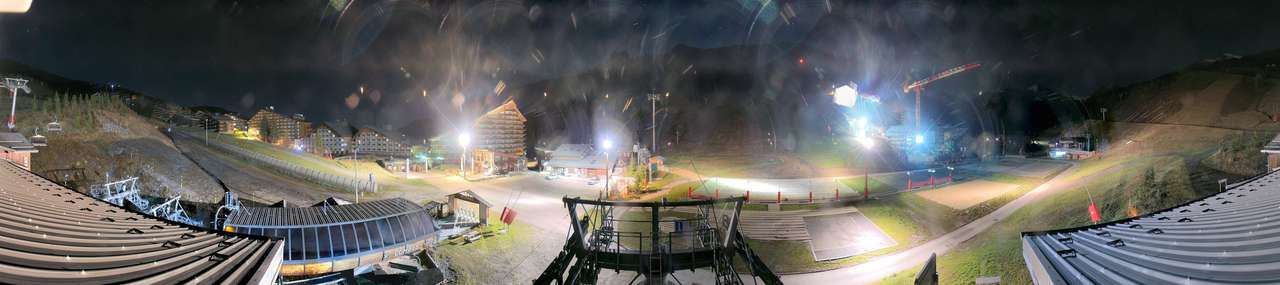Webcam Meribel - Mottaret: Mottaret Centre-1750m