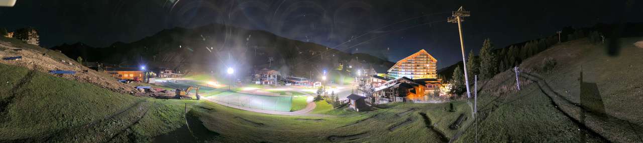 Webcam Meribel - Mottaret: Mottaret Centre-1750m