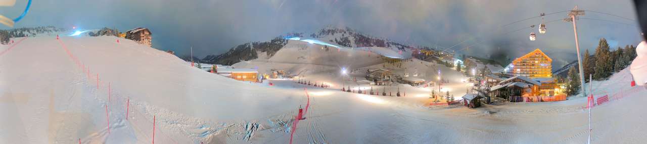 Webcam Meribel - Mottaret: Mottaret Centre-1750m