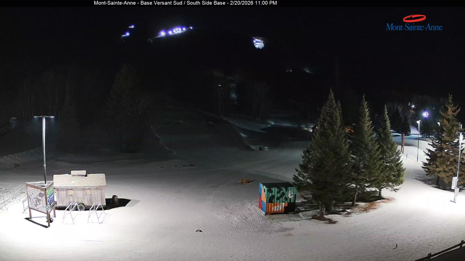 Webcam Mont-Sainte-Anne: Base de la Montagne