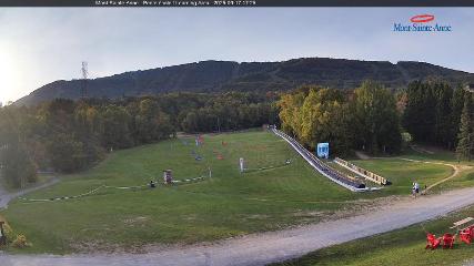Mont-Sainte-Anne webcam