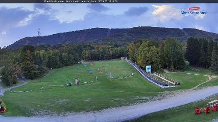 Mont-Sainte-Anne webcam
