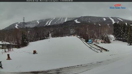 Mont-Sainte-Anne: Pente Ecole (mont-sainte-anne.com)