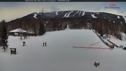 Mont-Sainte-Anne: Pente Ecole (mont-sainte-anne.com)