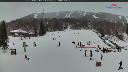 Mont-Sainte-Anne webcam