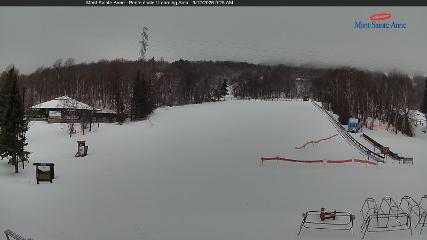 Mont-Sainte-Anne: Pente Ecole (mont-sainte-anne.com)