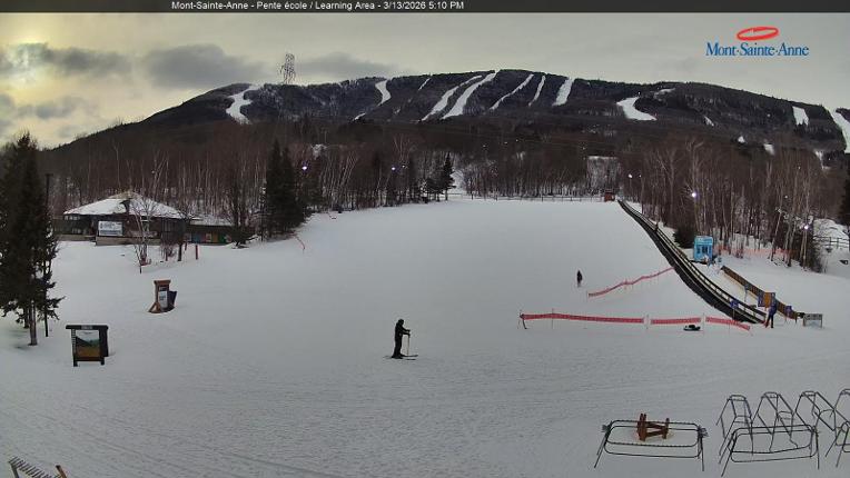 Webcam Mont-Sainte-Anne: Pente Ecole