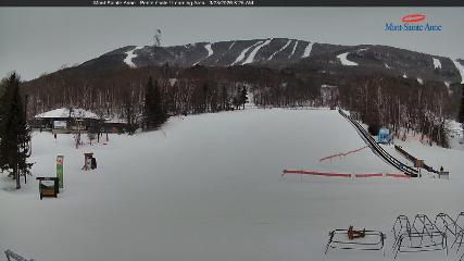 Mont-Sainte-Anne: Pente Ecole (mont-sainte-anne.com)