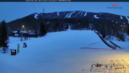Mont-Sainte-Anne: Pente Ecole (mont-sainte-anne.com)