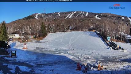 Mont-Sainte-Anne webcam