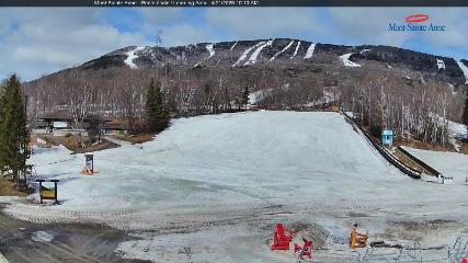 Mont-Sainte-Anne: Pente Ecole (mont-sainte-anne.com)
