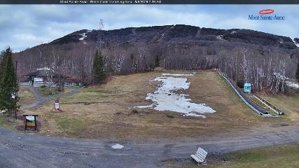 Mont-Sainte-Anne: Pente Ecole (mont-sainte-anne.com)