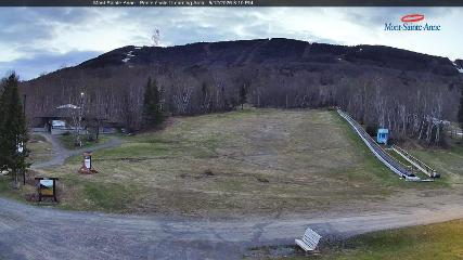 Mont-Sainte-Anne webcam