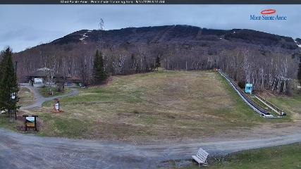 Mont-Sainte-Anne: Pente Ecole (mont-sainte-anne.com)