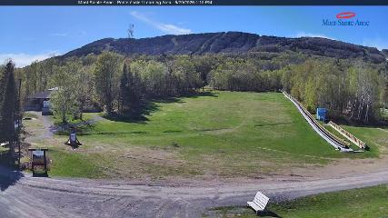 Mont-Sainte-Anne webcam