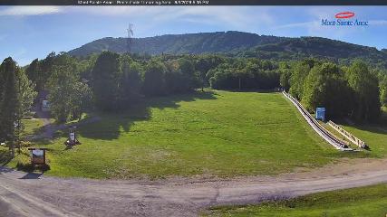 Mont-Sainte-Anne webcam