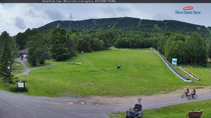 Mont-Sainte-Anne: Pente Ecole (mont-sainte-anne.com)