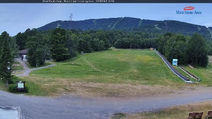 Mont-Sainte-Anne webcam