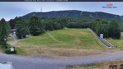 Mont-Sainte-Anne webcam