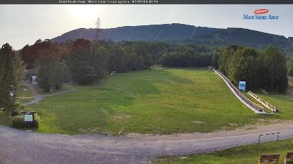 Mont-Sainte-Anne webcam