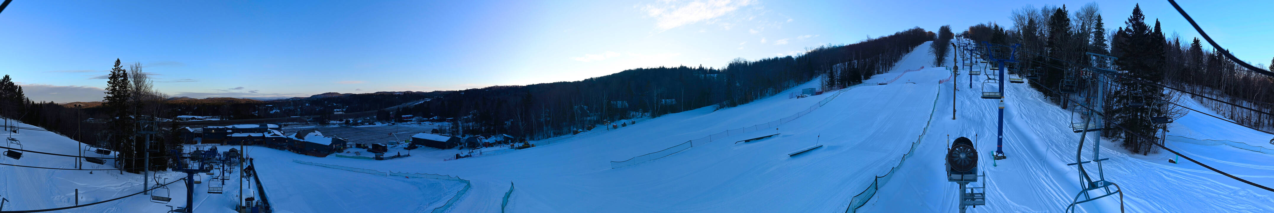 Webcam Mont Blanc: Base Versant Blanc