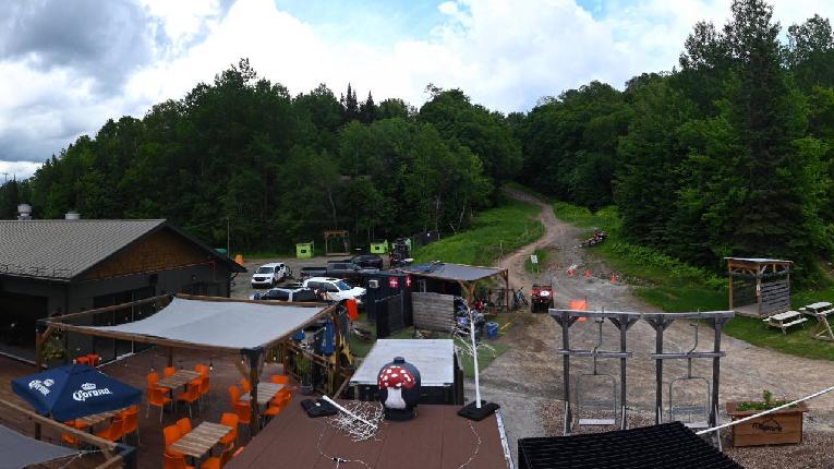 Webcam Mont Blanc: Base Versant Faustin
