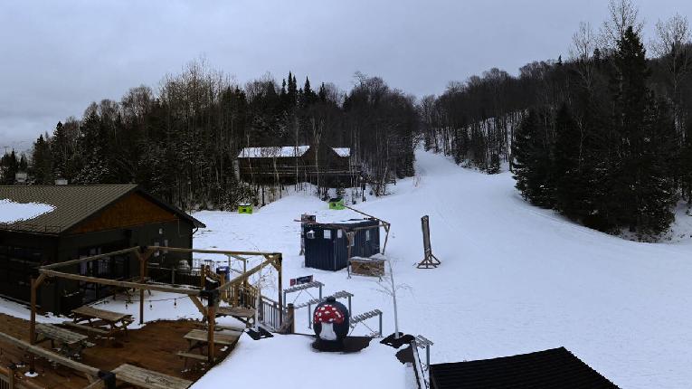 Webcam Mont Blanc: Base Versant Faustin