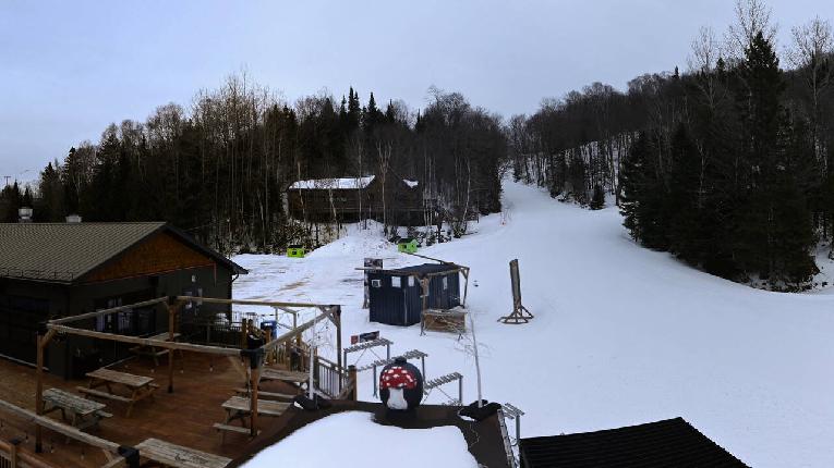 Webcam Mont Blanc: Base Versant Faustin