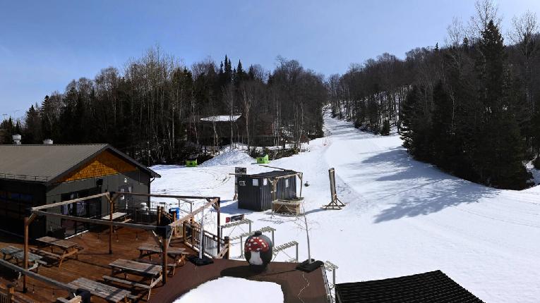 Webcam Mont Blanc: Base Versant Faustin