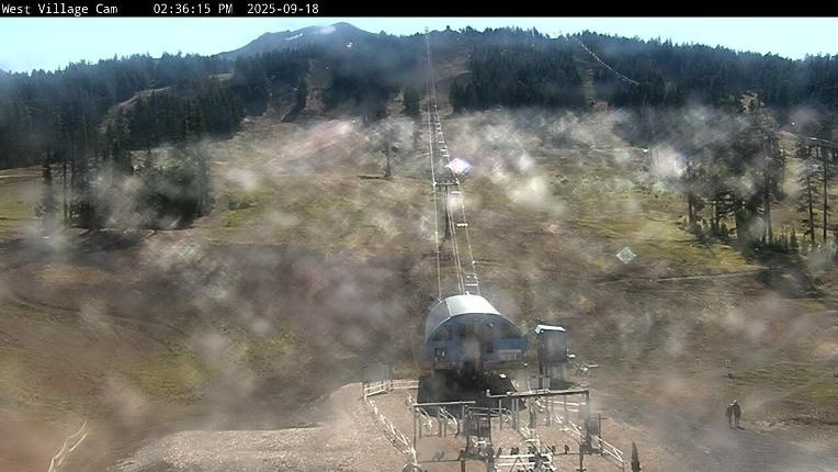 Webcam Mount Bachelor: Pine Marten lift