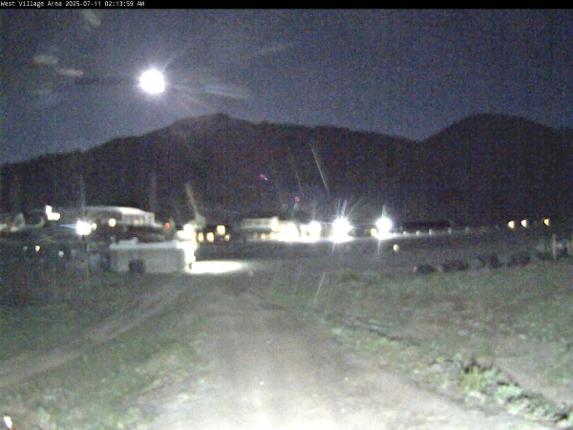 Webcam Mount Bachelor: West Village Base