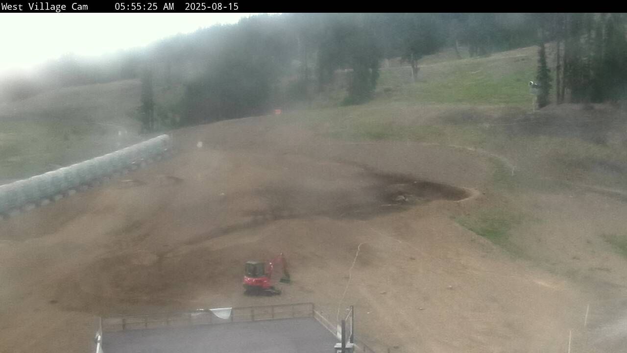 Webcam Mount Bachelor: West village learning zone