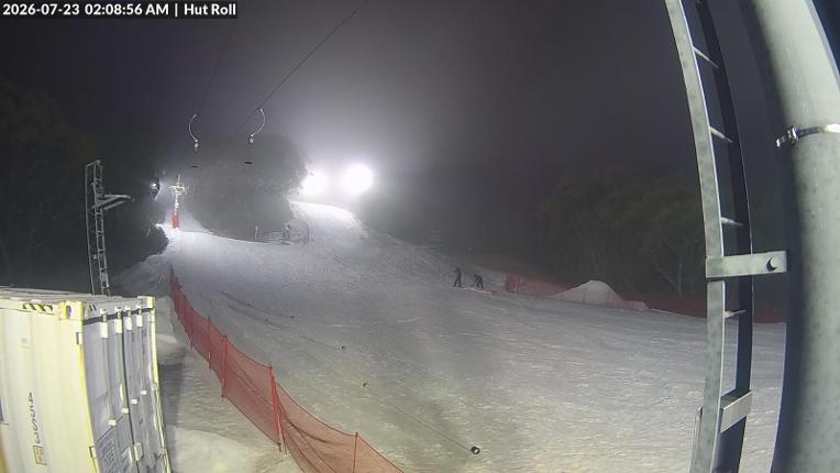 Webcam Mount Baw Baw: Hut roll