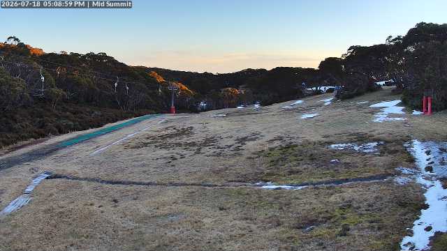 Webcam Mount Baw Baw: Mid Summit
