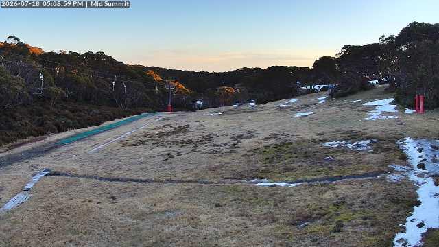 Webcam Mount Baw Baw: Mid Summit