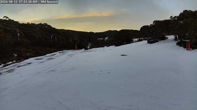 Webcam Mount Baw Baw: Mid Summit