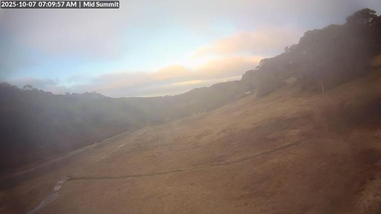 Webcam Mount Baw Baw: Mid Summit