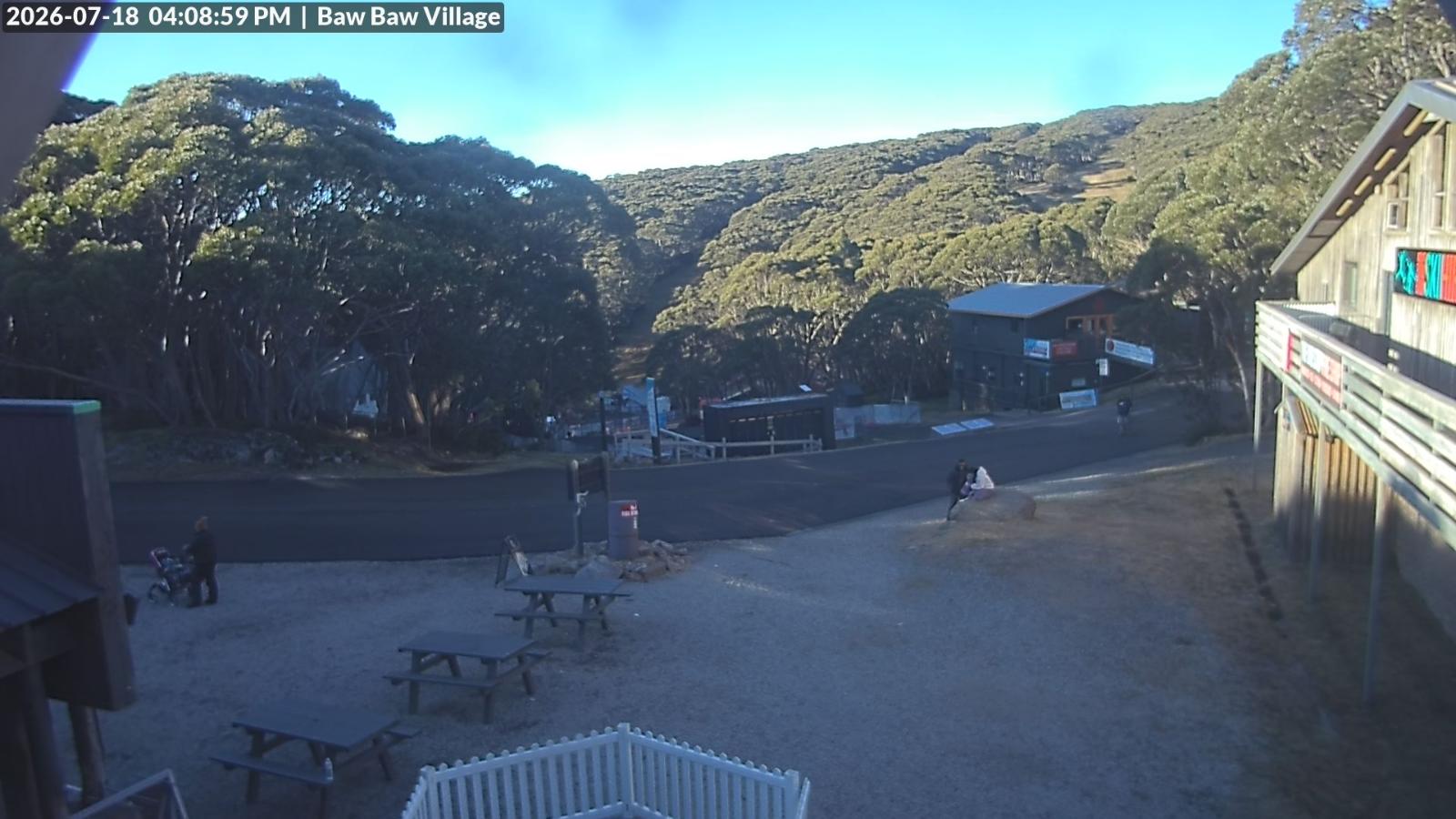 Webcam Mount Baw Baw: Village