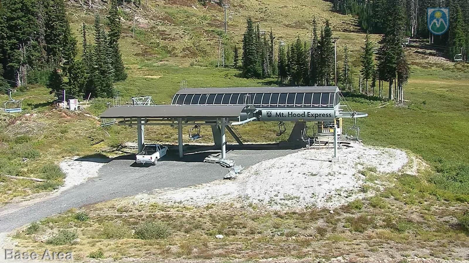 Webcam Mount Hood Meadows: Base