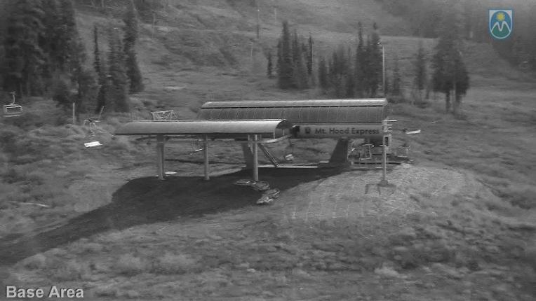 Webcam Mount Hood Meadows: Base