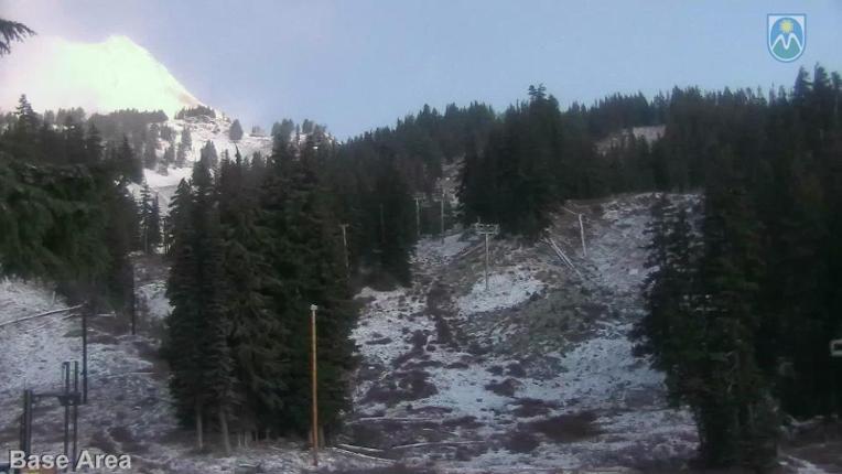 Webcam Mount Hood Meadows: Base