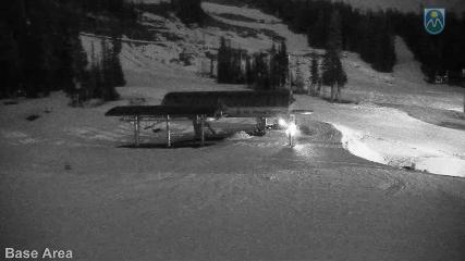 Mount Hood Meadows: Base (mthood.info)