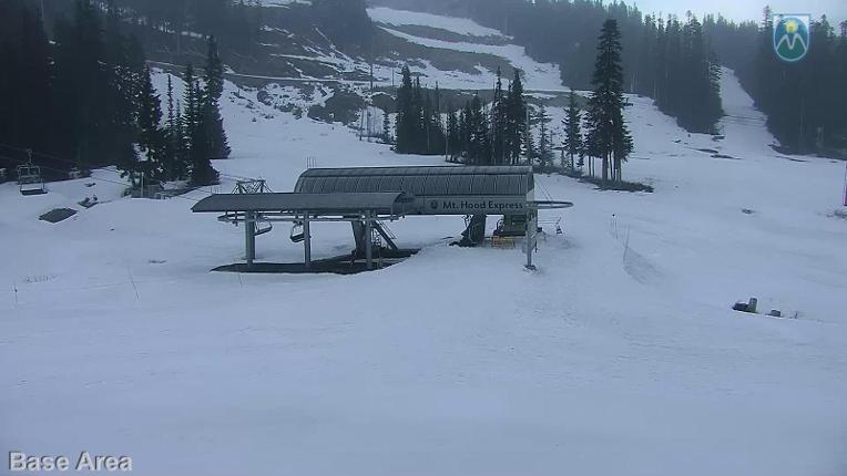 Webcam Mount Hood Meadows: Base