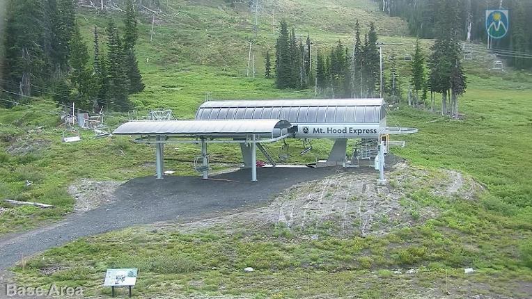 Webcam Mount Hood Meadows: Base